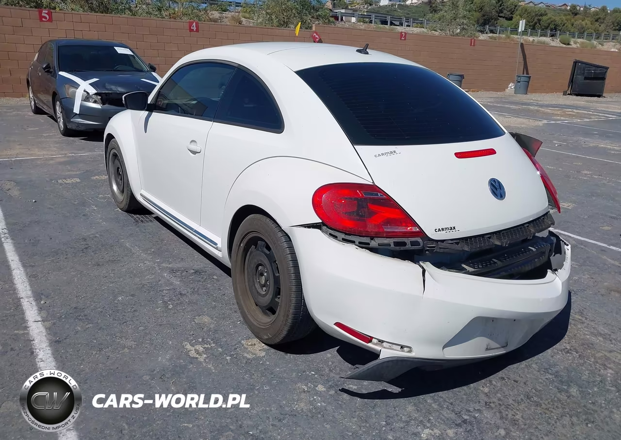 2013 Volkswagen Beetle 2.5L VIN:3VWJP7AT6DM675384 - 3