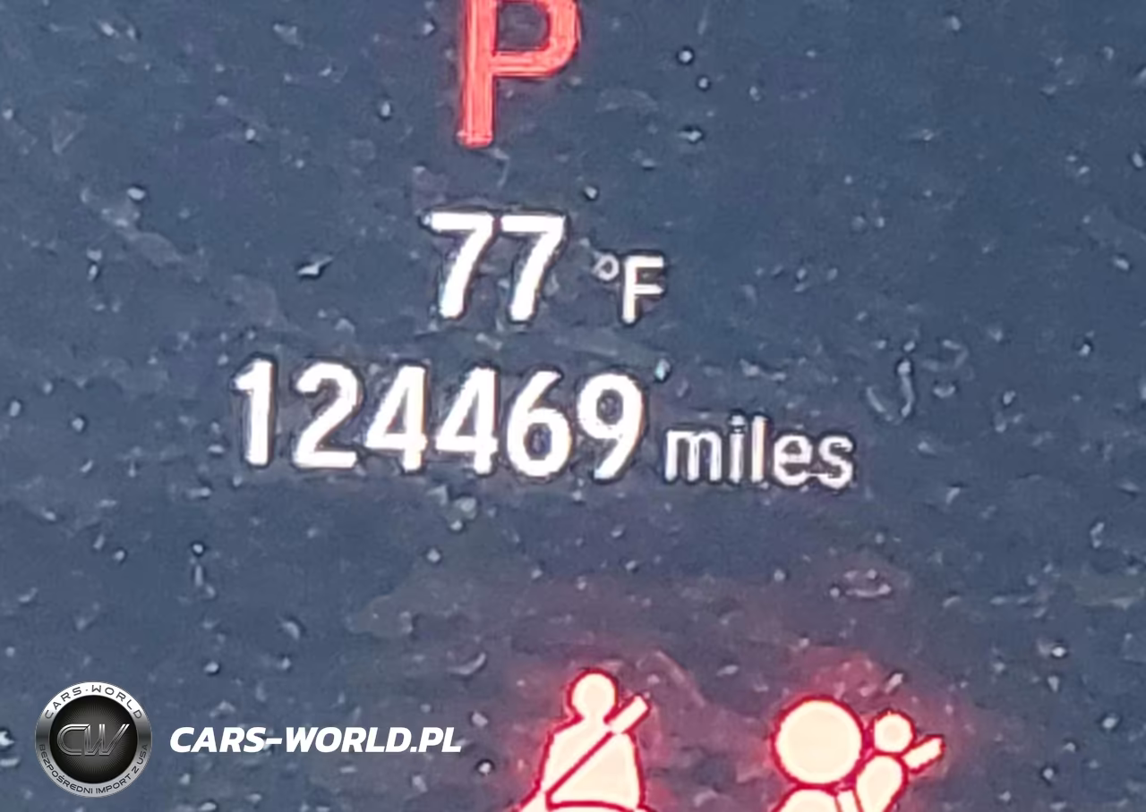 2018 Honda Accord Sport VIN:1HGCV1F39JA155214 - 16