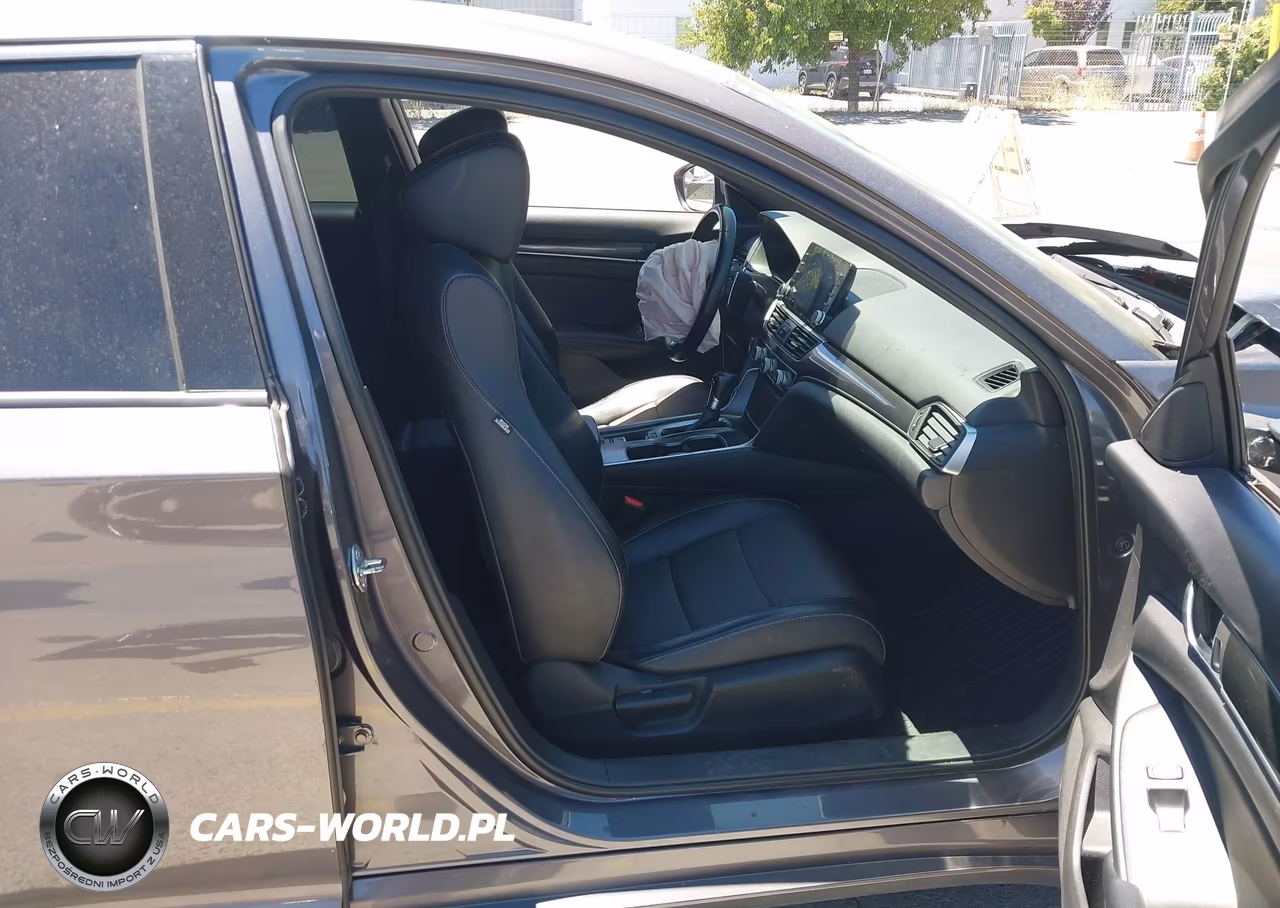 2018 Honda Accord Sport VIN:1HGCV1F39JA155214 - 5