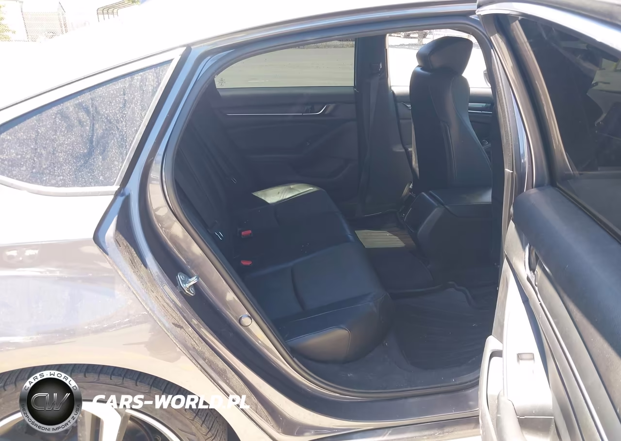 2018 Honda Accord Sport VIN:1HGCV1F39JA155214 - 8