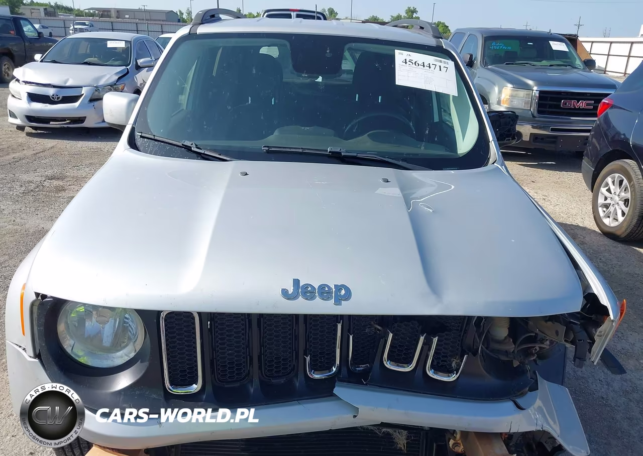 2017 Jeep Renegade Latitude VIN:ZACCJBBBXHPE64729 - 10