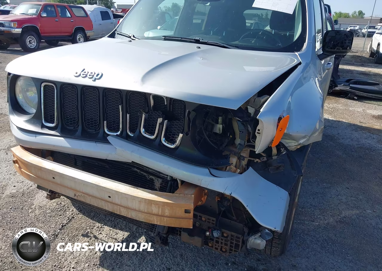 2017 Jeep Renegade Latitude VIN:ZACCJBBBXHPE64729 - 6