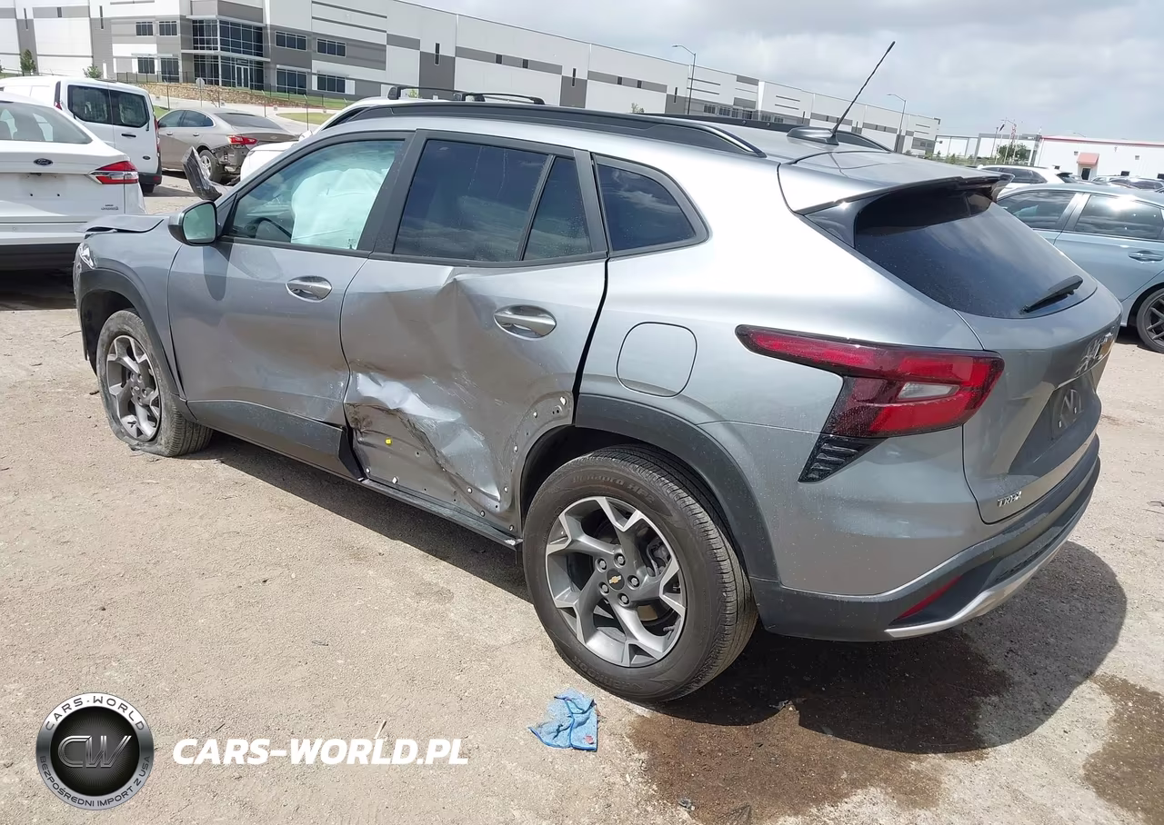 2025 Chevrolet Trax Fwd Lt VIN:KL77LHEP1SC247441 - 3