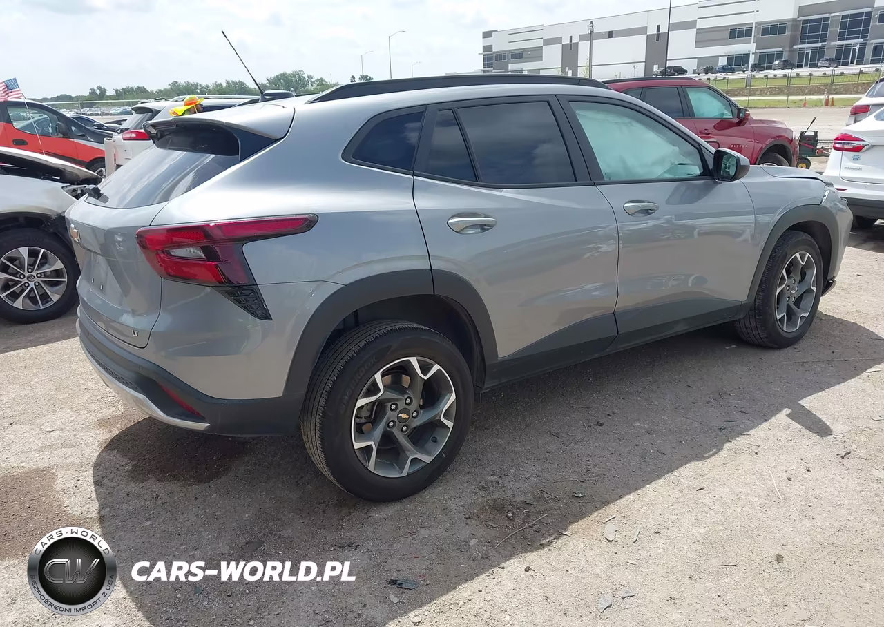 2025 Chevrolet Trax Fwd Lt VIN:KL77LHEP1SC247441 - 4