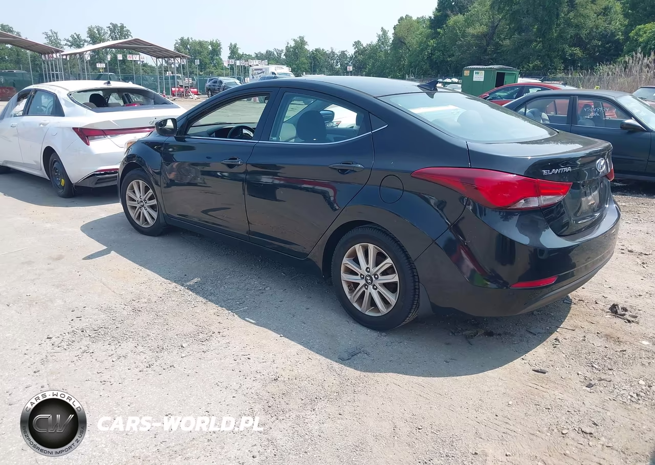 2015 Hyundai Elantra Se VIN:5NPDH4AE0FH571656 - 3