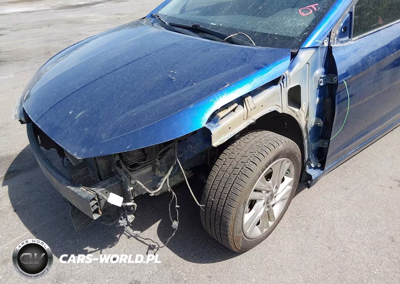2020 Hyundai Elantra Sel VIN:5NPD84LF7LH511875 - 17