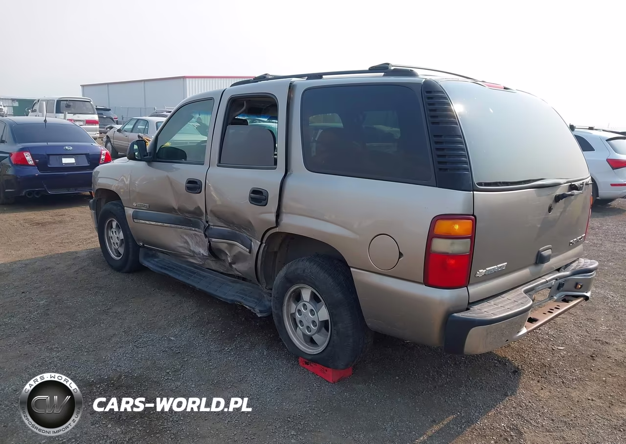 2003 Chevrolet Tahoe Ls VIN:1GNEC13T43R224887 - 3