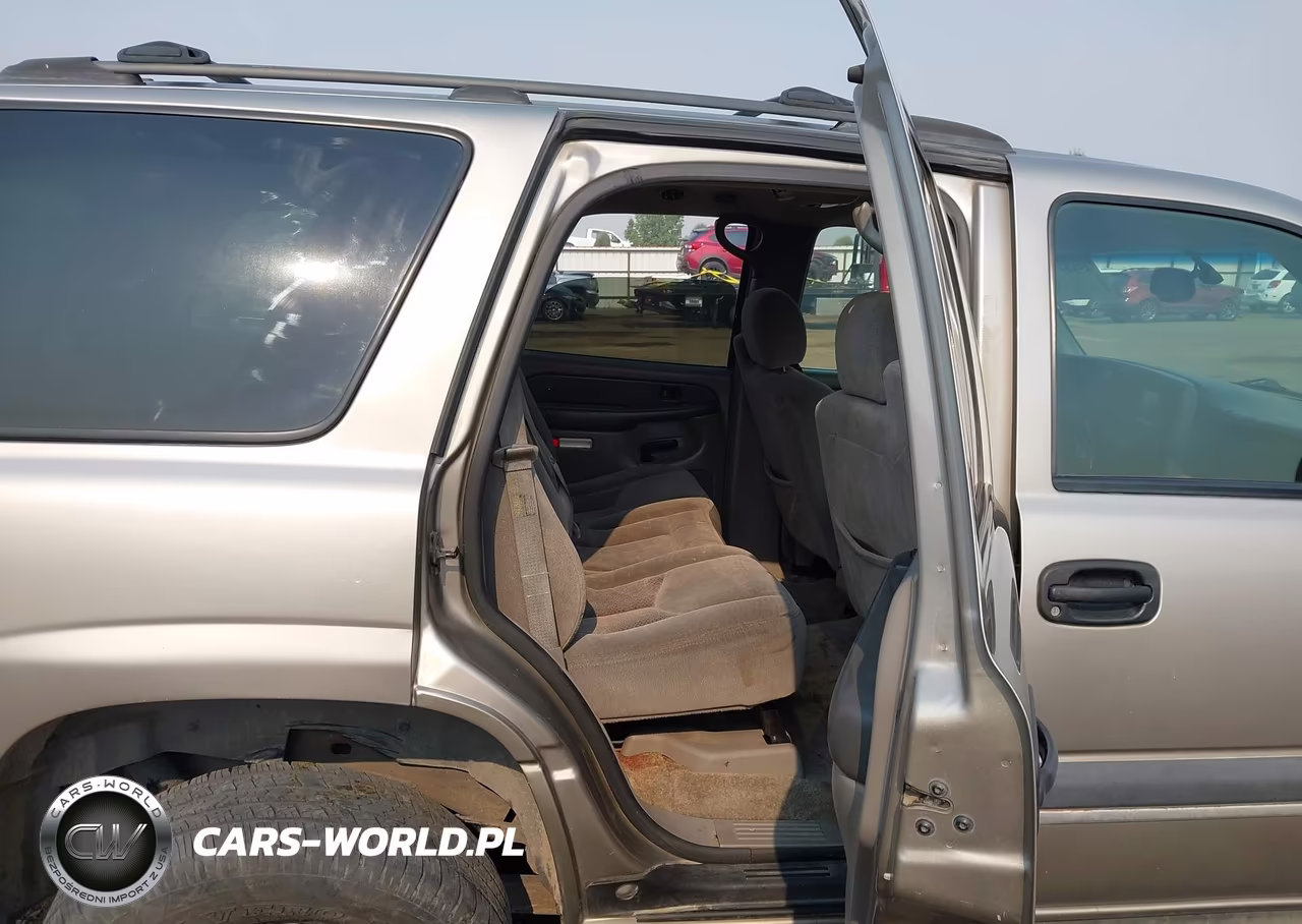 2003 Chevrolet Tahoe Ls VIN:1GNEC13T43R224887 - 8
