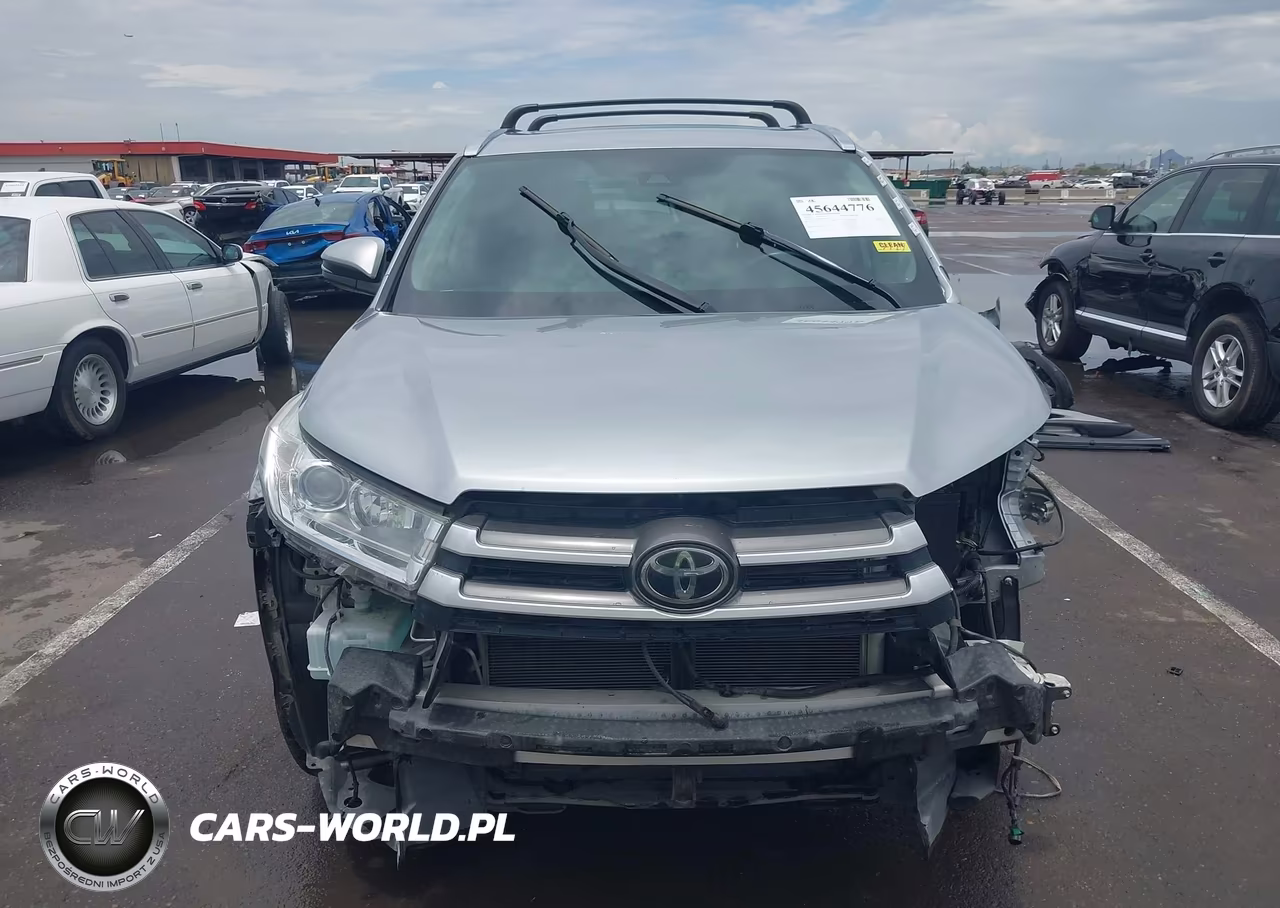 2019 Toyota Highlander Xle VIN:5TDJZRFH5KS981499 - 13