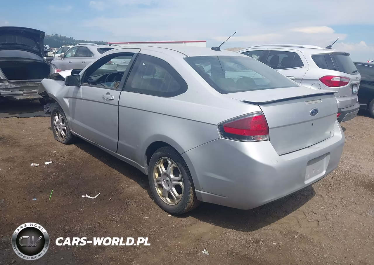 2009 Ford Focus Se VIN:1FAHP32N39W141640 - 3
