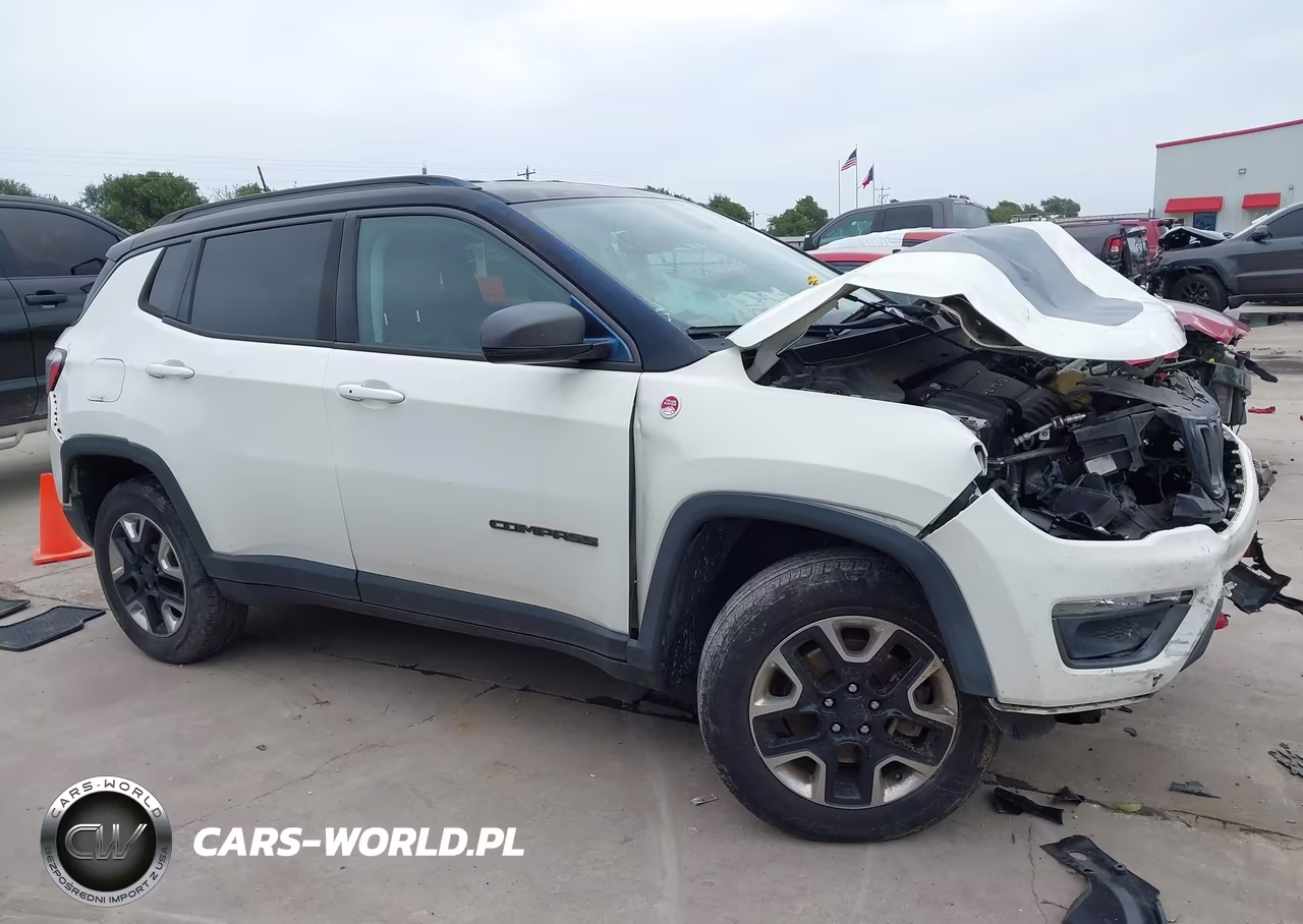 2018 Jeep Compass Trailhawk 4X4 VIN:3C4NJDDB0JT129429 - 13