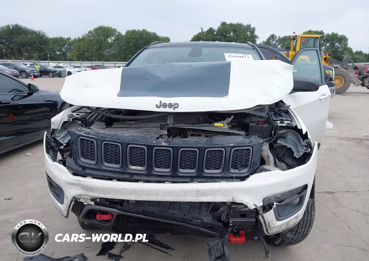 2018 Jeep Compass Trailhawk 4X4 VIN:3C4NJDDB0JT129429 - 6