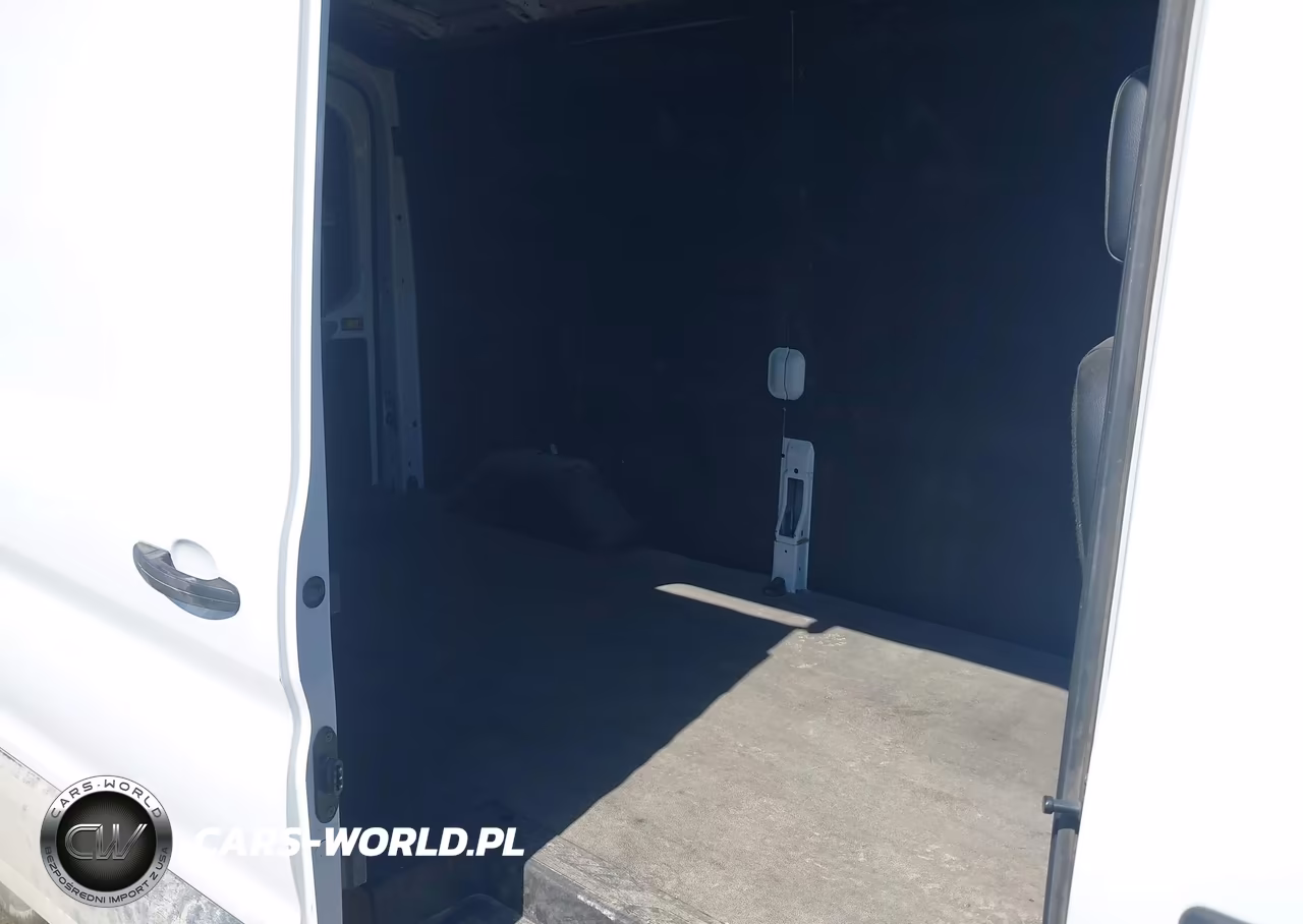 2023 Ford Transit-250 VIN:1FTBR2C84PKA42276 - 8