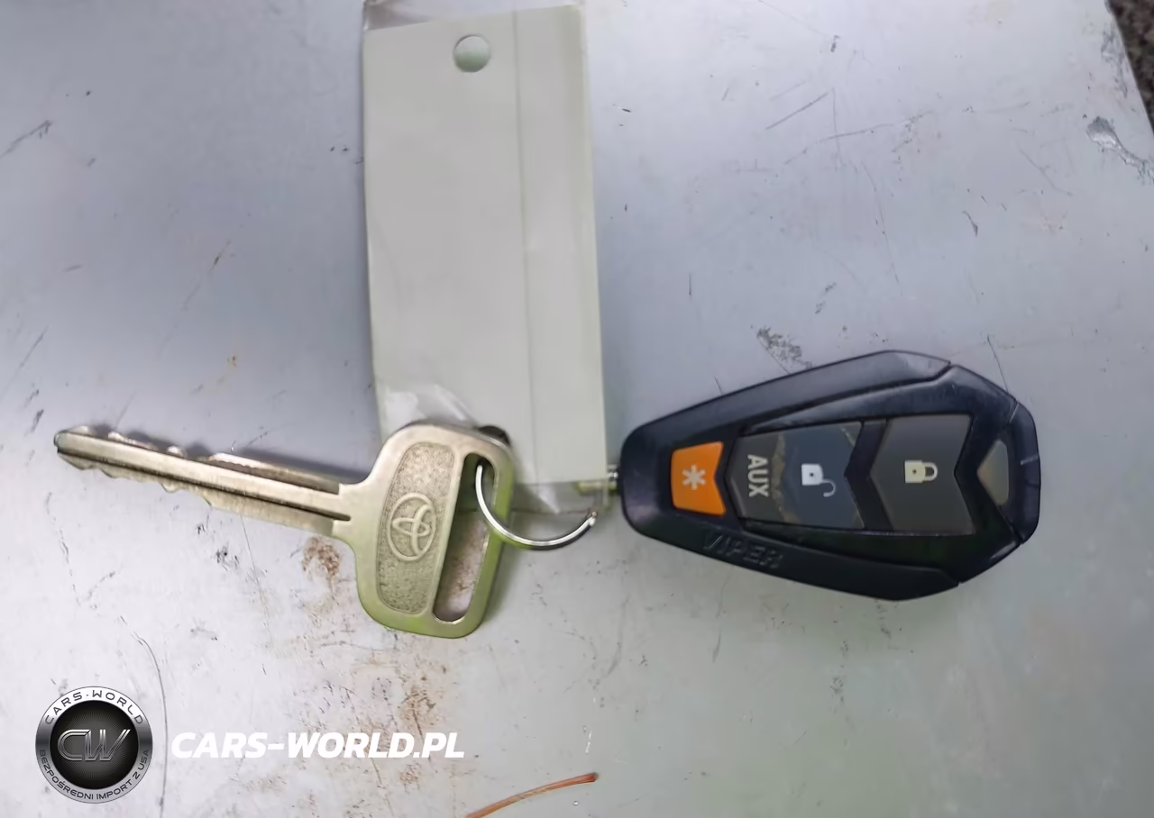 1994 Toyota Camry Le VIN:JT2GK12E6R0027412 - 11
