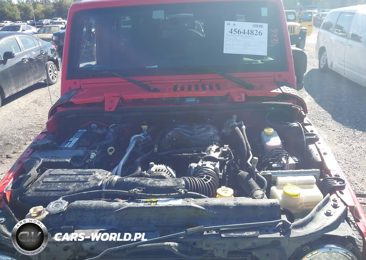 2015 Jeep Wrangler Unlimited Sport VIN:1C4BJWDG7FL670944 - 10