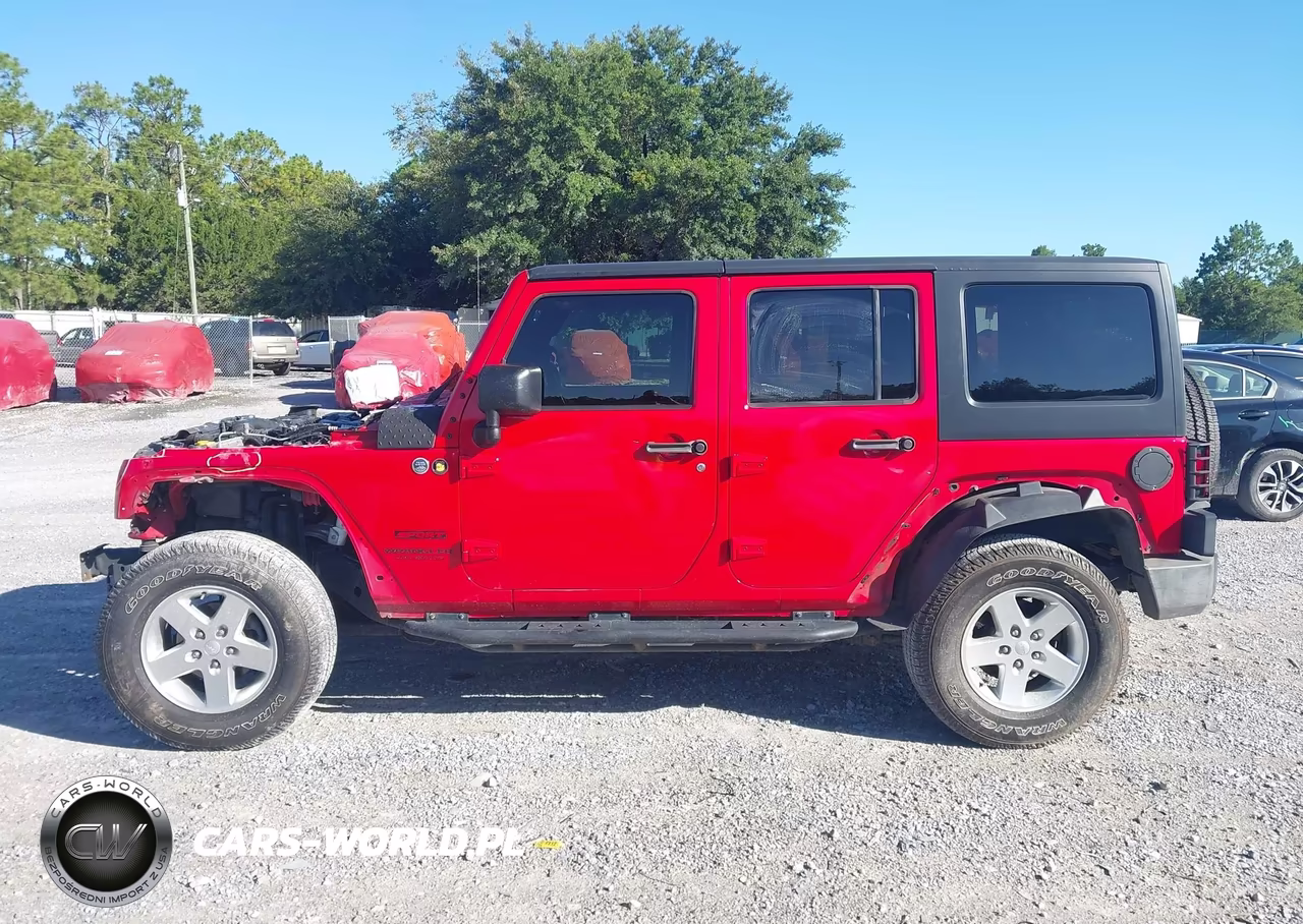 2015 Jeep Wrangler Unlimited Sport VIN:1C4BJWDG7FL670944 - 15