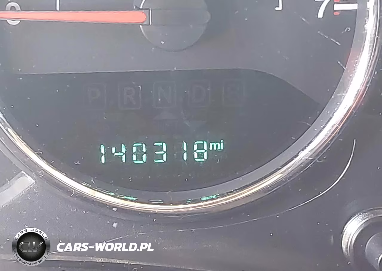 2015 Jeep Wrangler Unlimited Sport VIN:1C4BJWDG7FL670944 - 16
