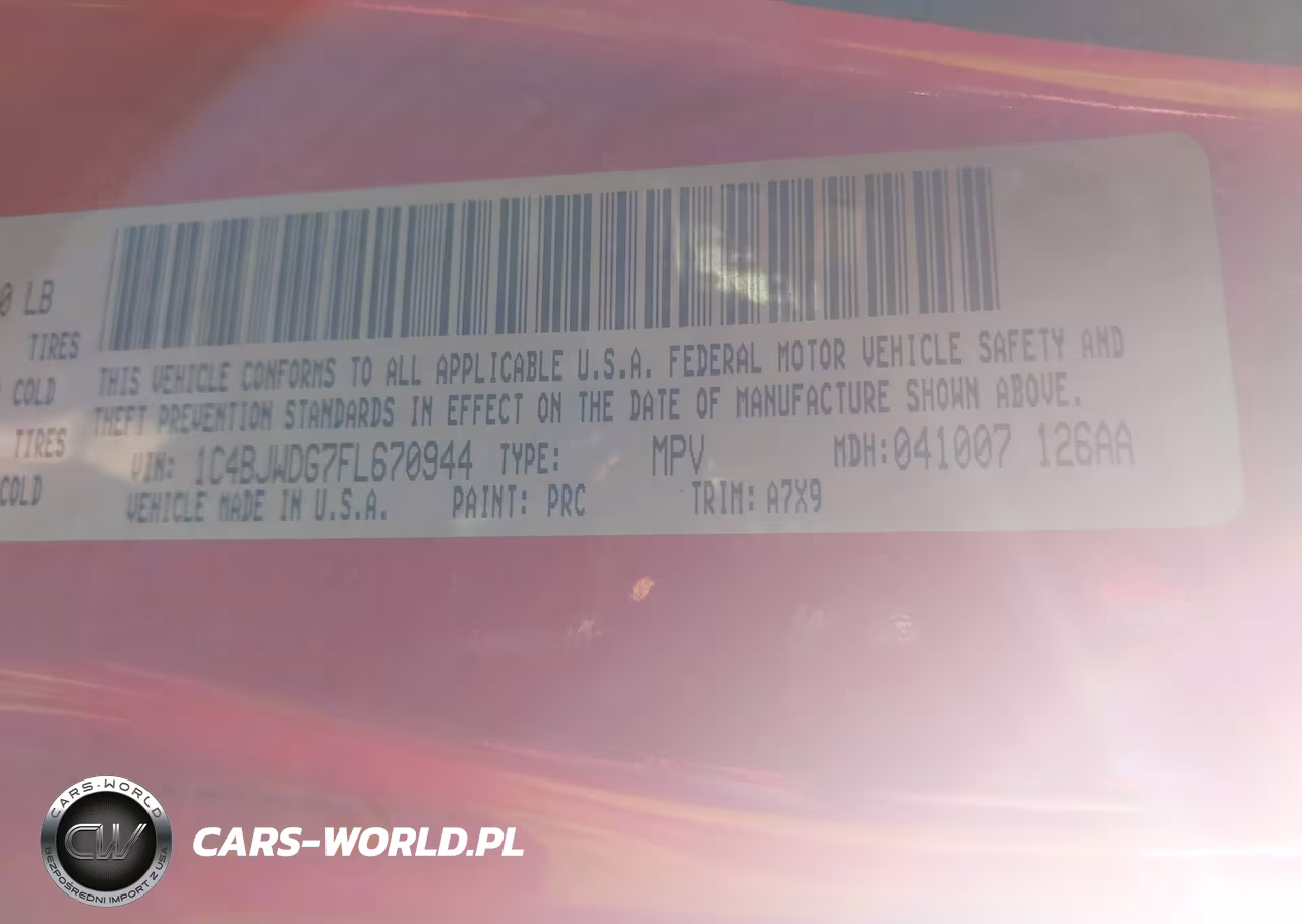 2015 Jeep Wrangler Unlimited Sport VIN:1C4BJWDG7FL670944 - 9