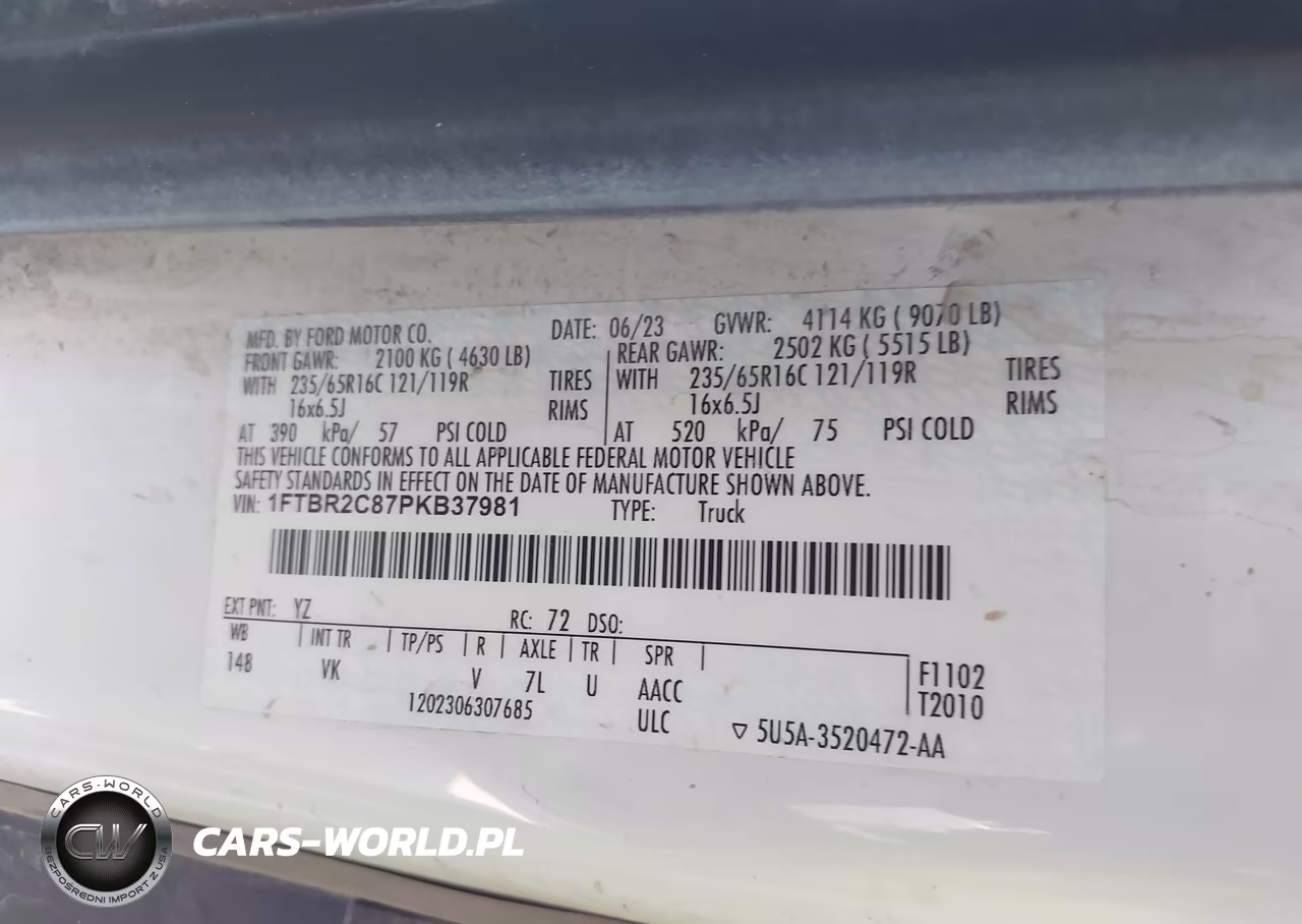 2023 Ford Transit-250 VIN:1FTBR2C87PKB37981 - 9