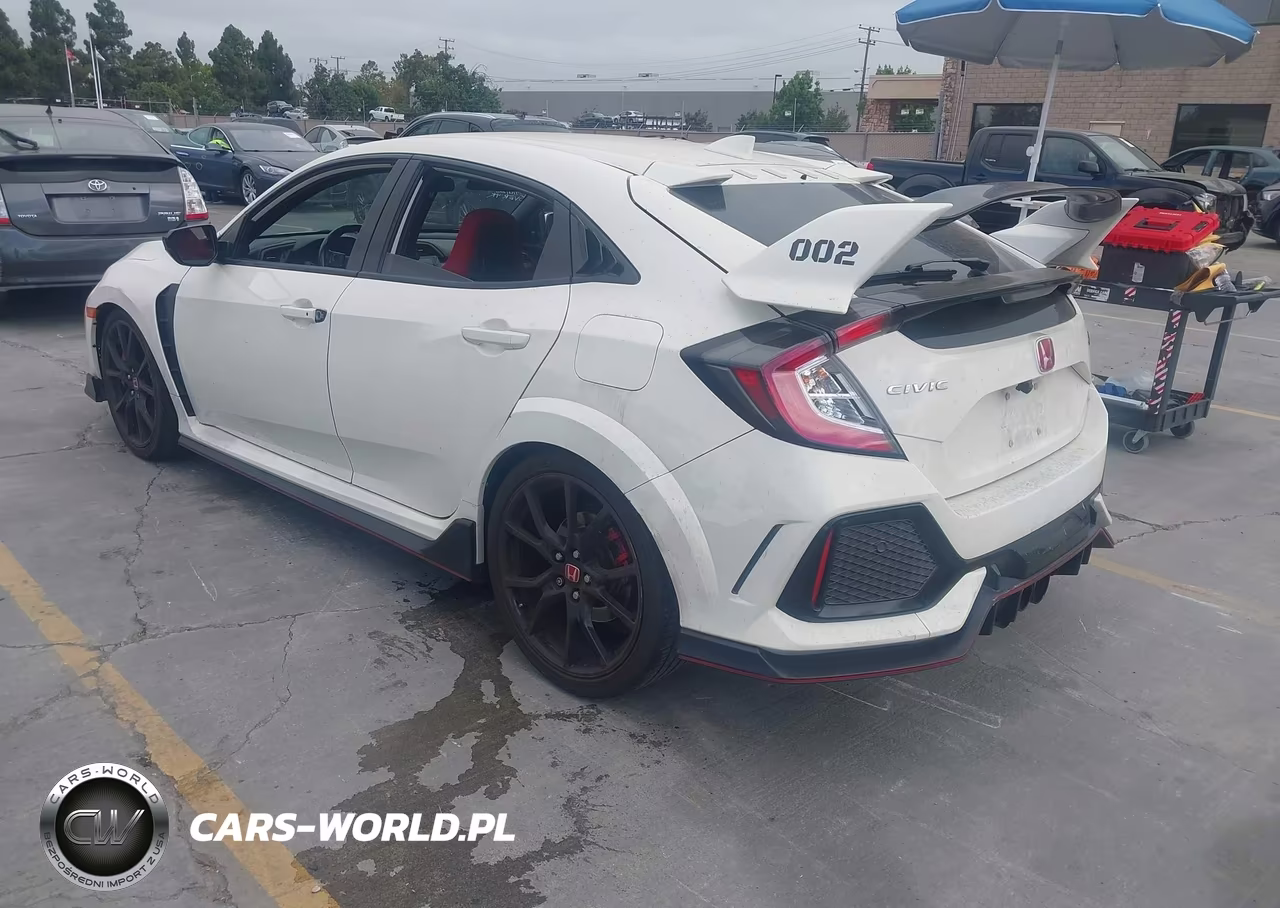 2019 Honda Civic Type R Touring VIN:SHHFK8G79KU203865 - 3