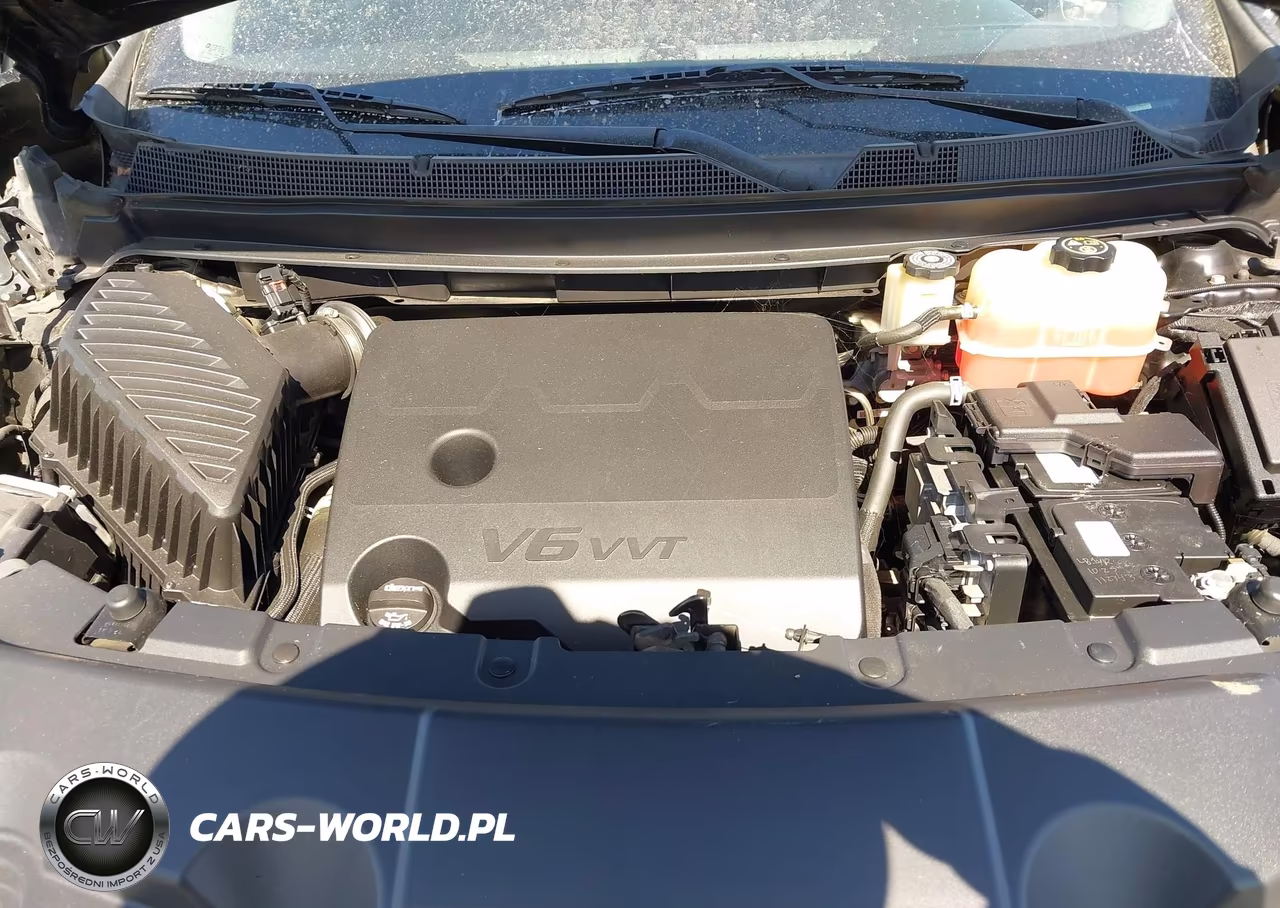 2018 Chevrolet Traverse Ls VIN:1GNERFKW5JJ143013 - 10
