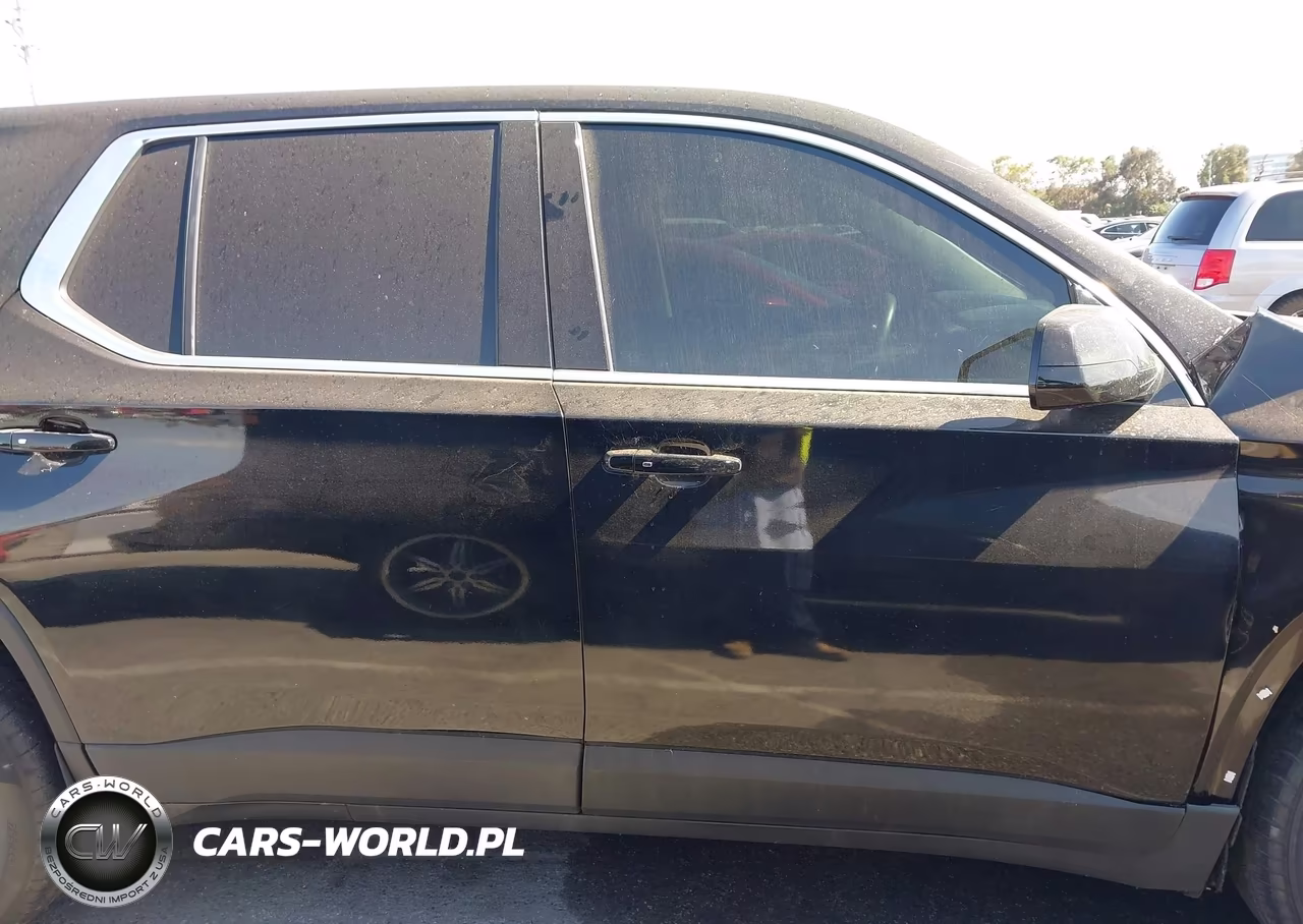 2018 Chevrolet Traverse Ls VIN:1GNERFKW5JJ143013 - 13
