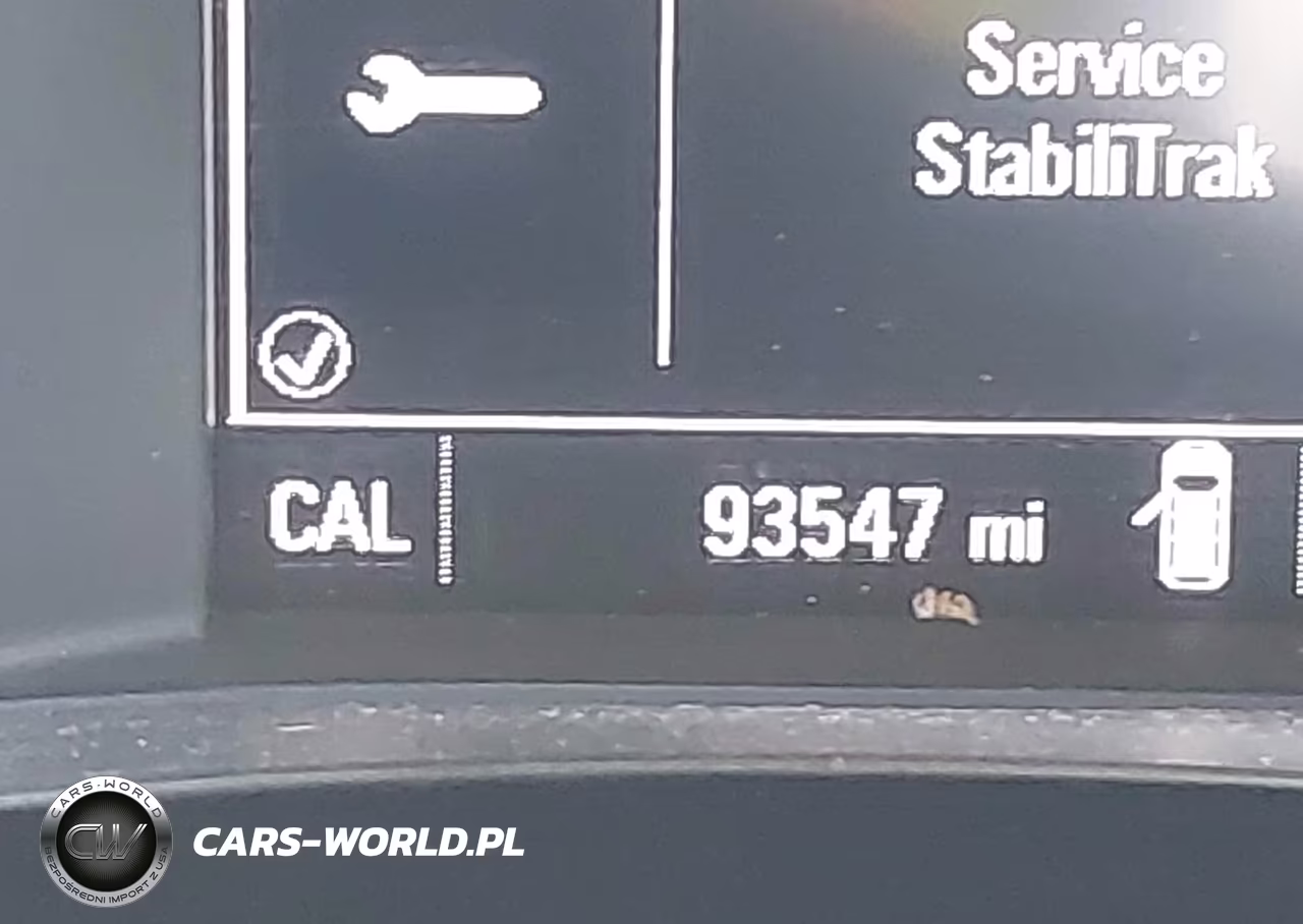 2018 Chevrolet Traverse Ls VIN:1GNERFKW5JJ143013 - 15
