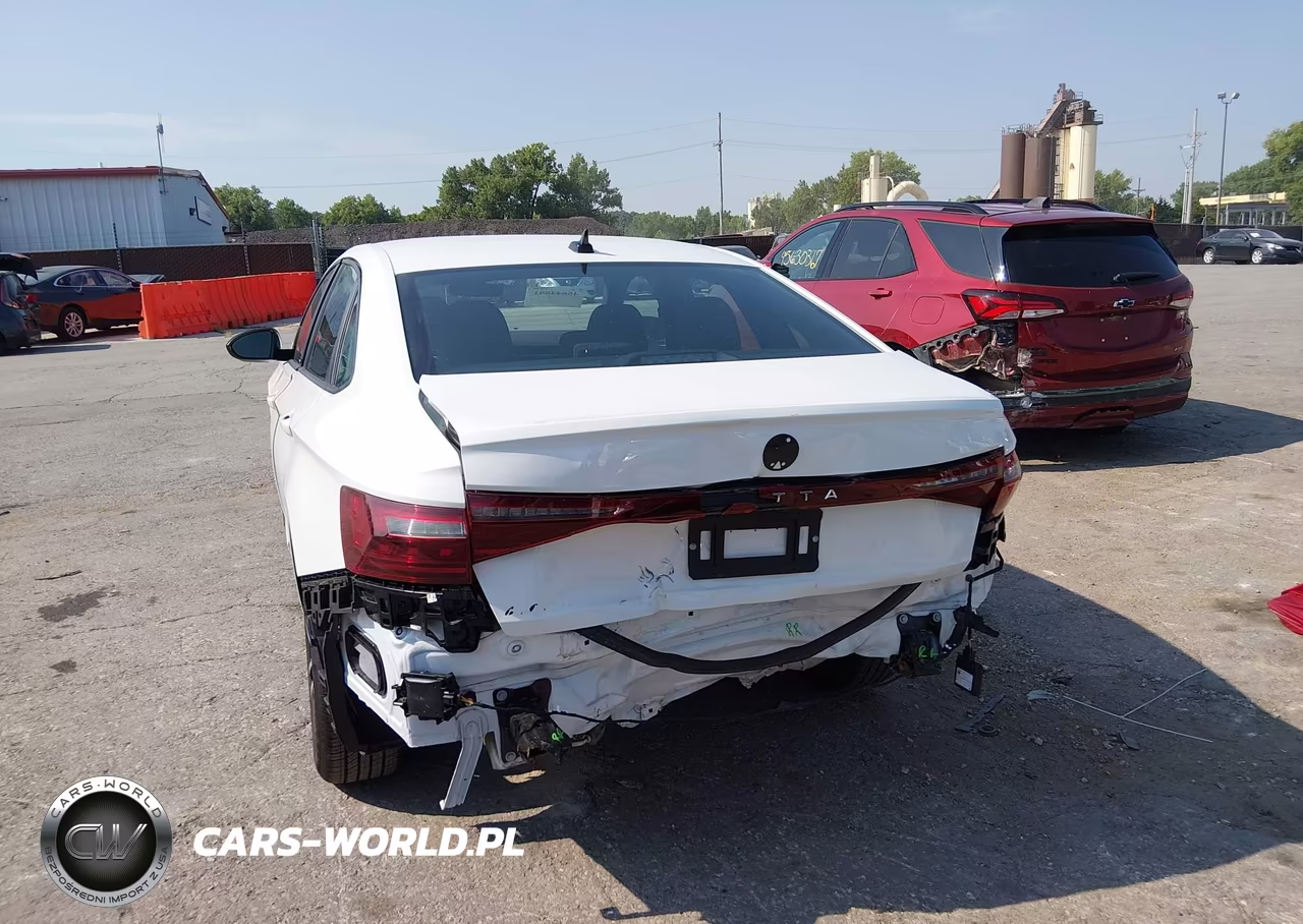 2026 Volkswagen Jetta Sport VIN:3VWBW7BU4TM041620 - 18
