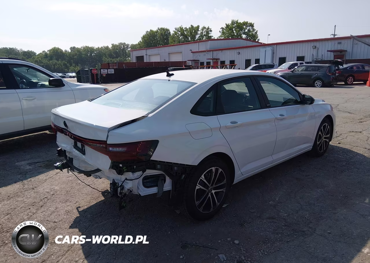 2026 Volkswagen Jetta Sport VIN:3VWBW7BU4TM041620 - 4