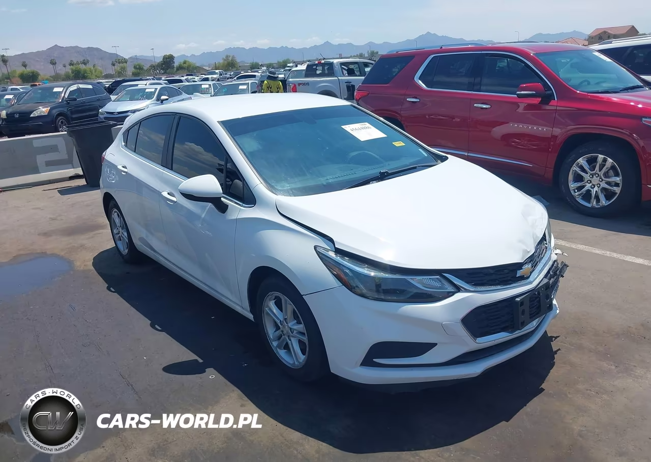 2017 Chevrolet Cruze Lt Auto – zdjęcie 1 z 16