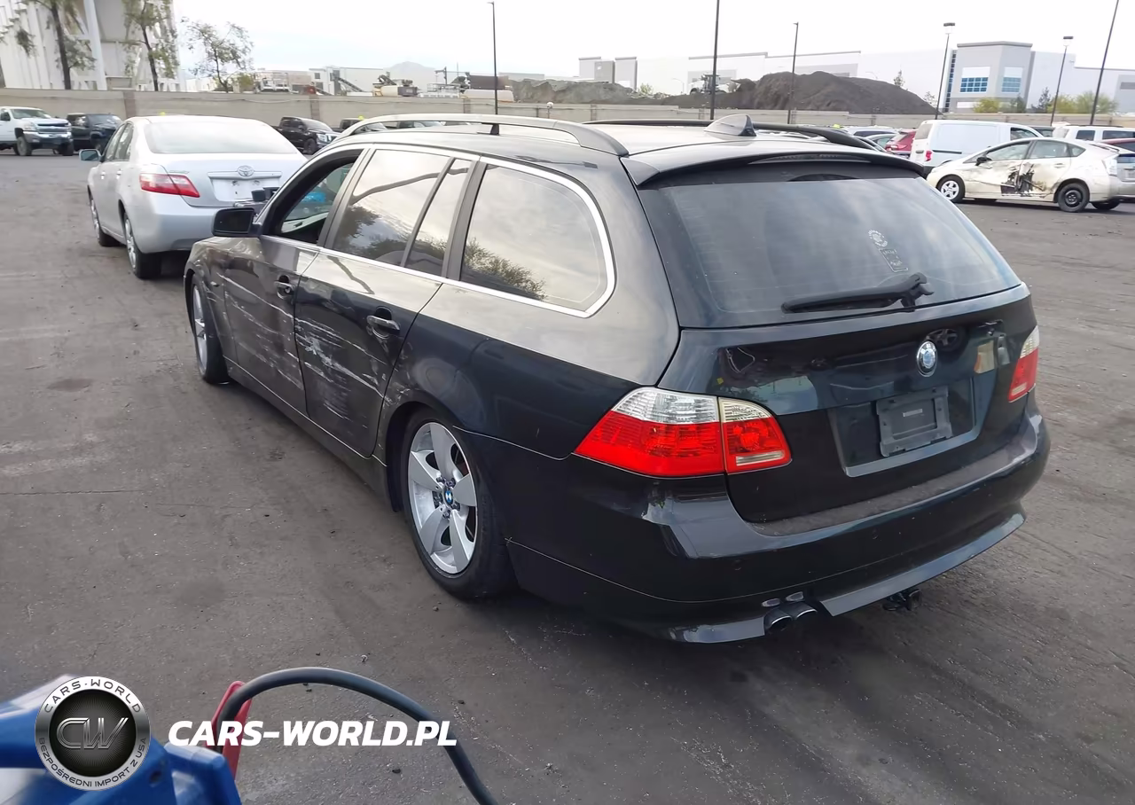 2006 BMW 530Xit VIN:WBANN73556CN01669 - 3