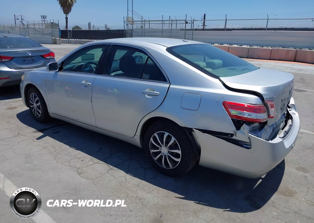 2011 Toyota Camry Le VIN:4T1BF3EK2BU769836 - 3