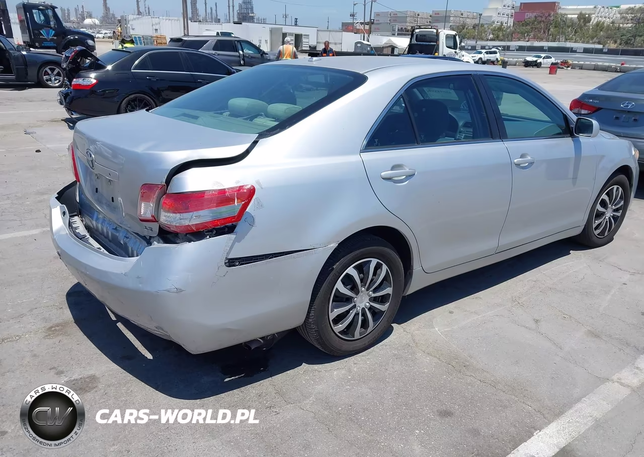 2011 Toyota Camry Le VIN:4T1BF3EK2BU769836 - 4