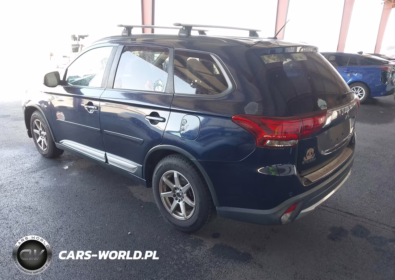 2016 Mitsubishi Outlander Sel VIN:JA4AD3A33GZ019015 - 3