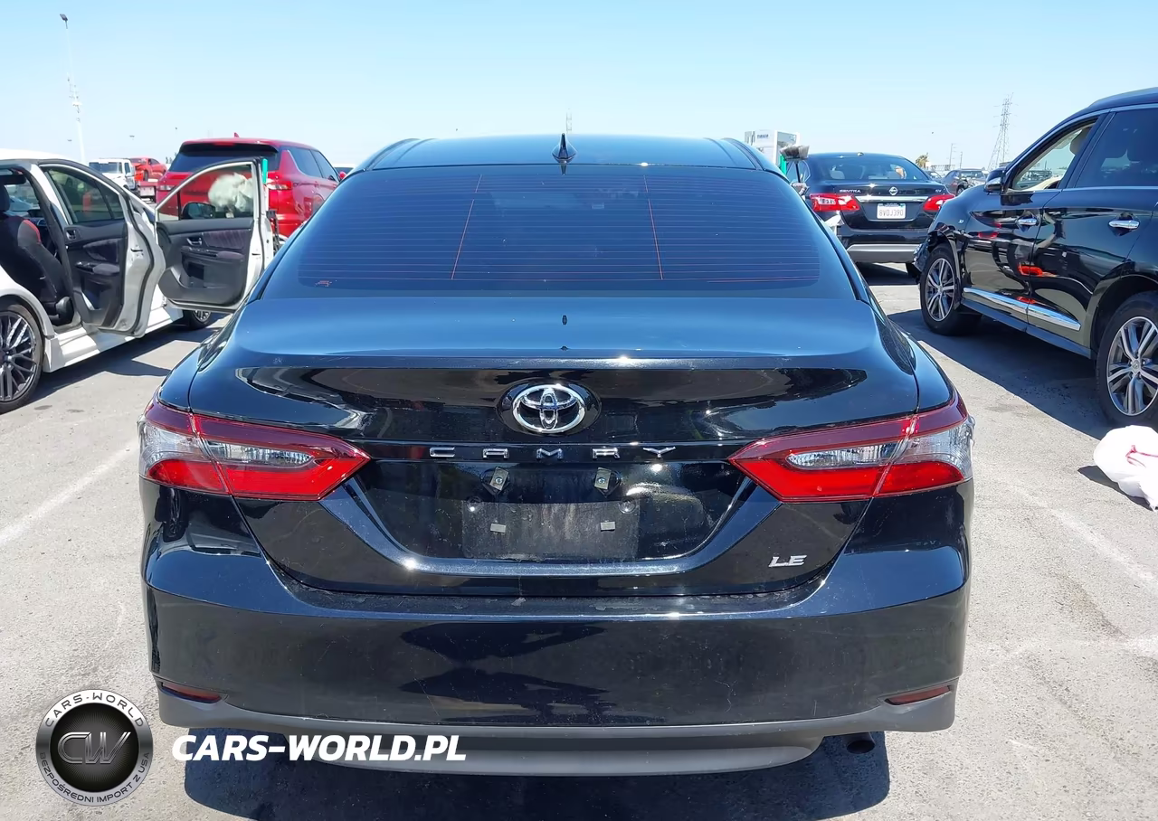 2024 Toyota Camry Le VIN:4T1C11AKXRU252128 - 16
