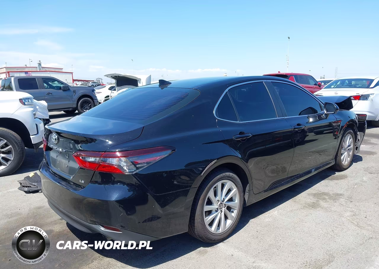 2024 Toyota Camry Le VIN:4T1C11AKXRU252128 - 4