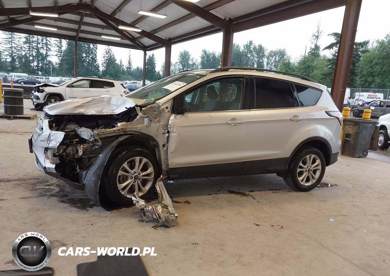 2018 Ford Escape Se VIN:1FMCU9GD5JUA86751 - 15