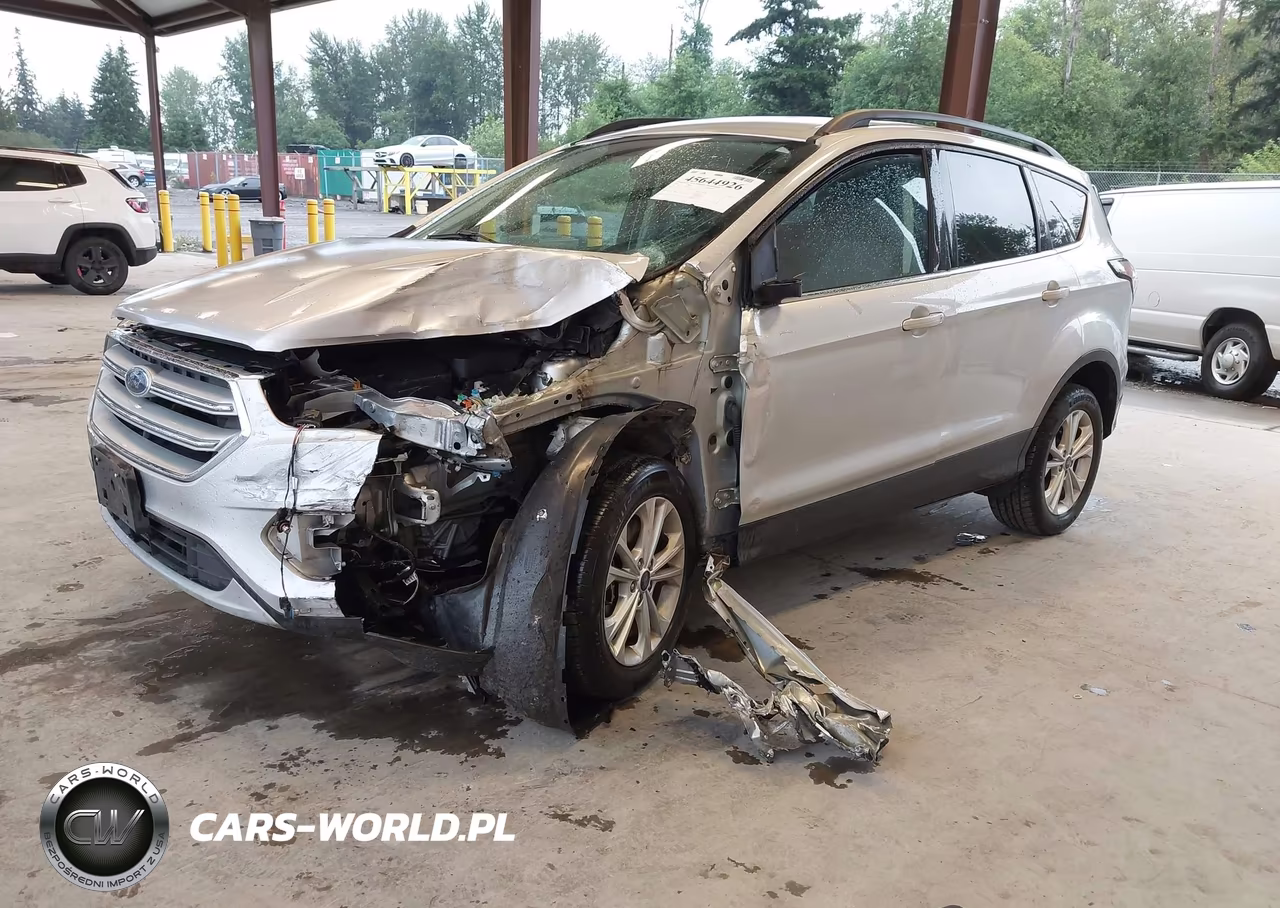 2018 Ford Escape Se VIN:1FMCU9GD5JUA86751 - 2
