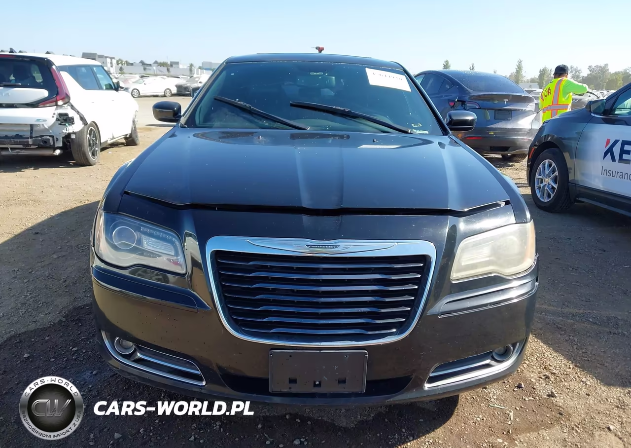 2014 Chrysler 300 300S VIN:2C3CCABG8EH257256 - 12