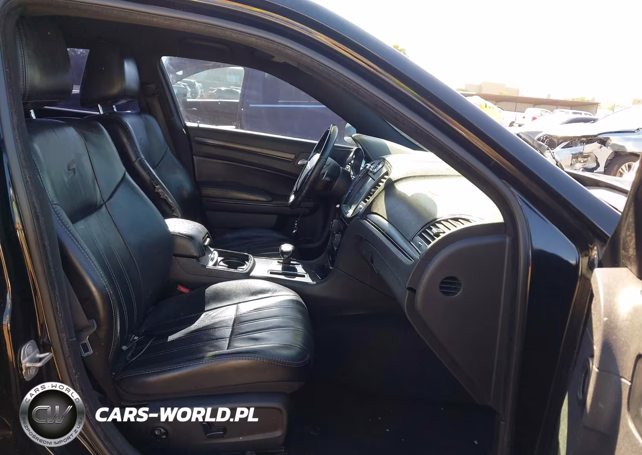 2014 Chrysler 300 300S VIN:2C3CCABG8EH257256 - 5