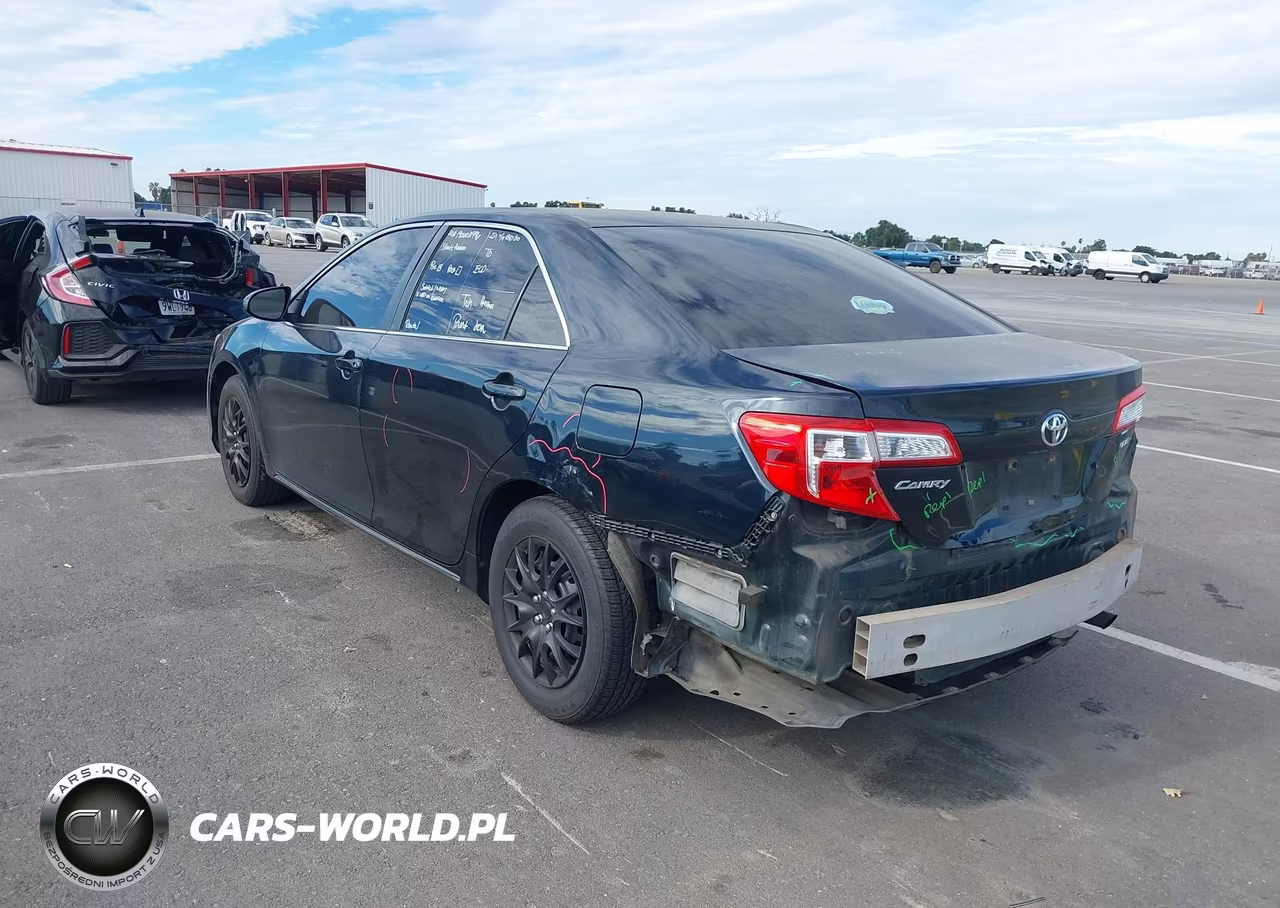 2013 Toyota Camry Le VIN:4T1BF1FK0DU262486 - 3