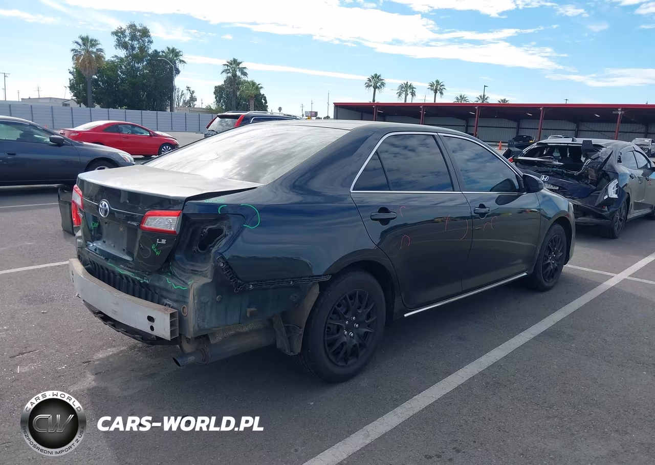 2013 Toyota Camry Le VIN:4T1BF1FK0DU262486 - 4