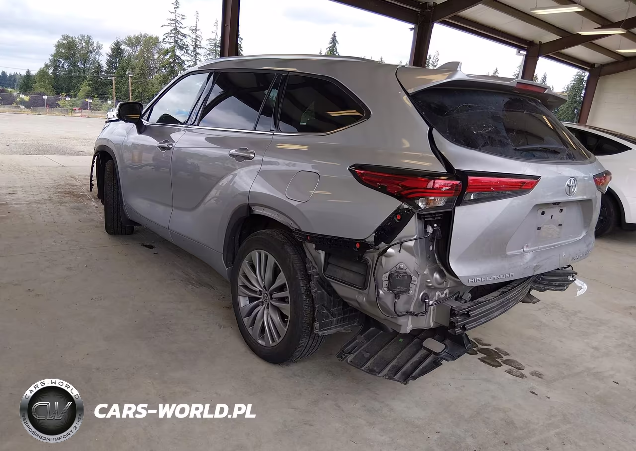 2023 Toyota Highlander Hybrid Br VIN:5TDKDRBH0PS014637 - 3