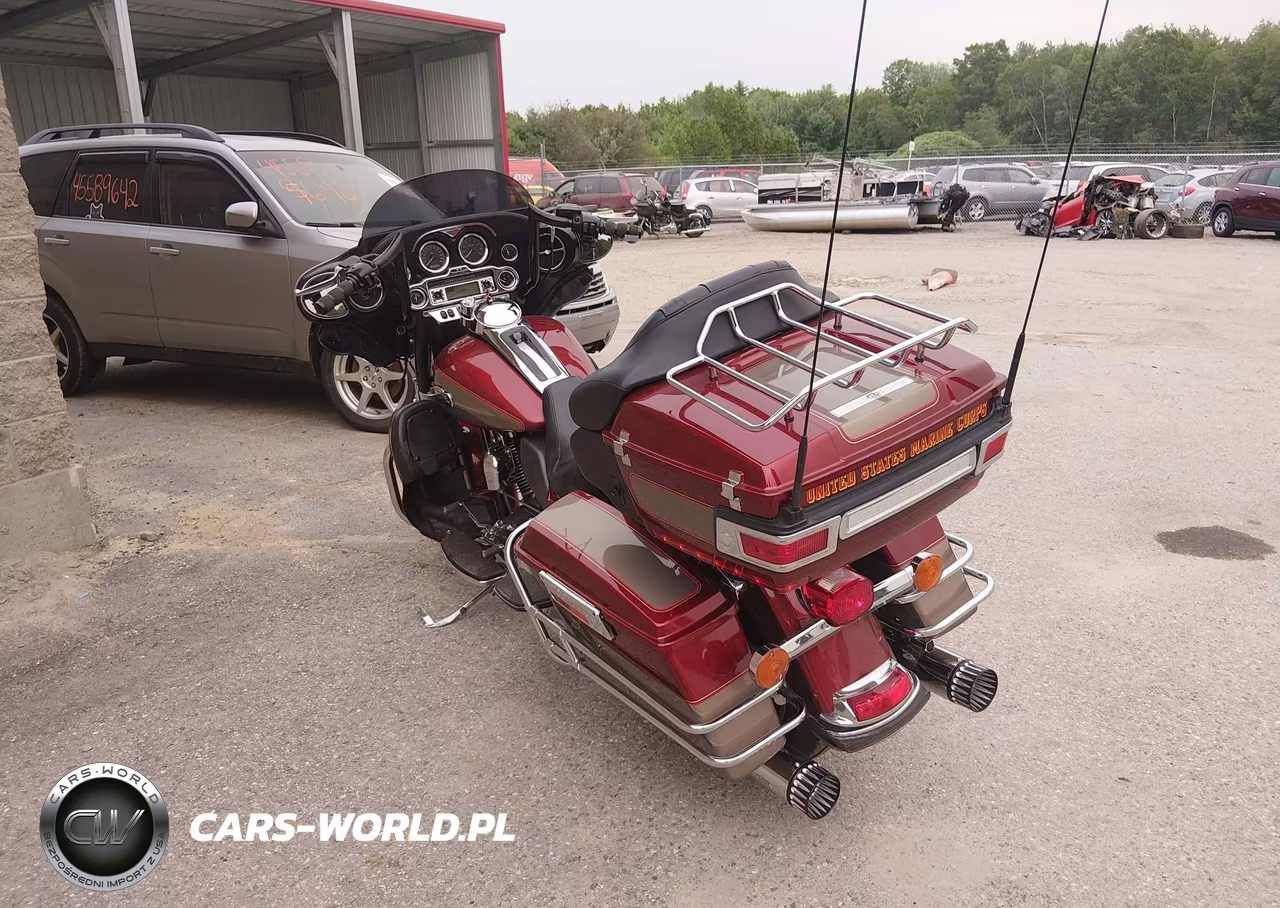 2009 Harley-Davidson Flhtcu VIN:1HD1FC4159Y679168 - 3
