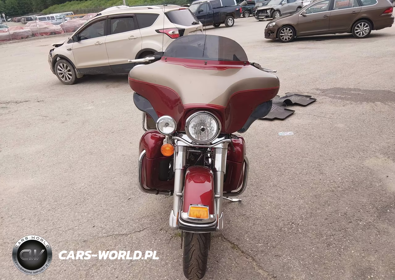 2009 Harley-Davidson Flhtcu VIN:1HD1FC4159Y679168 - 5