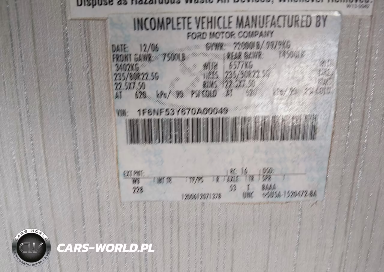 2007 Ford F550 Super Duty Stripped Chass VIN:1F6NF53Y670A00049 - 9