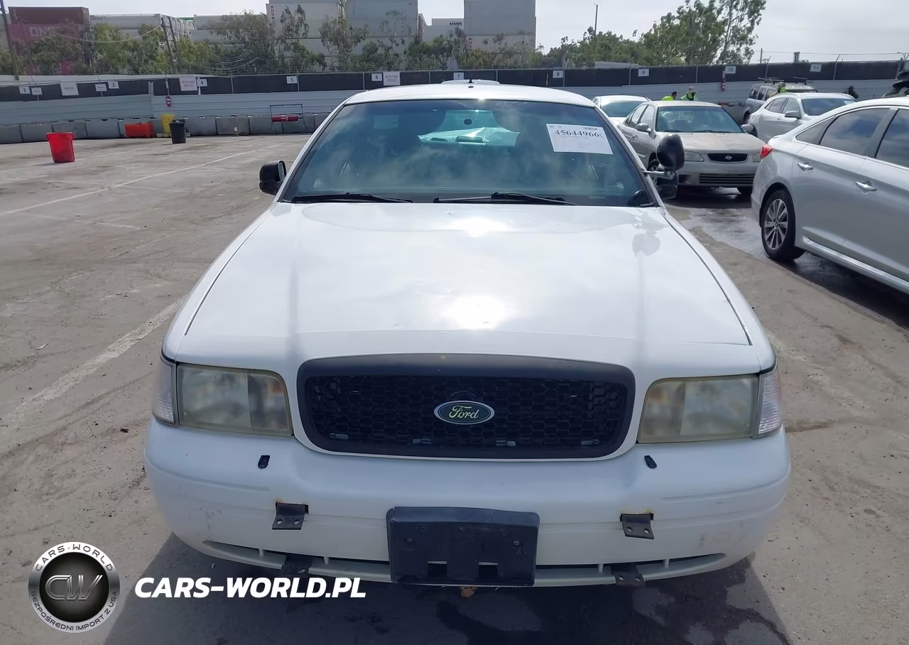 2009 Ford Crown Victoria Police Interceptor VIN:2FAHP71V19X117107 - 6
