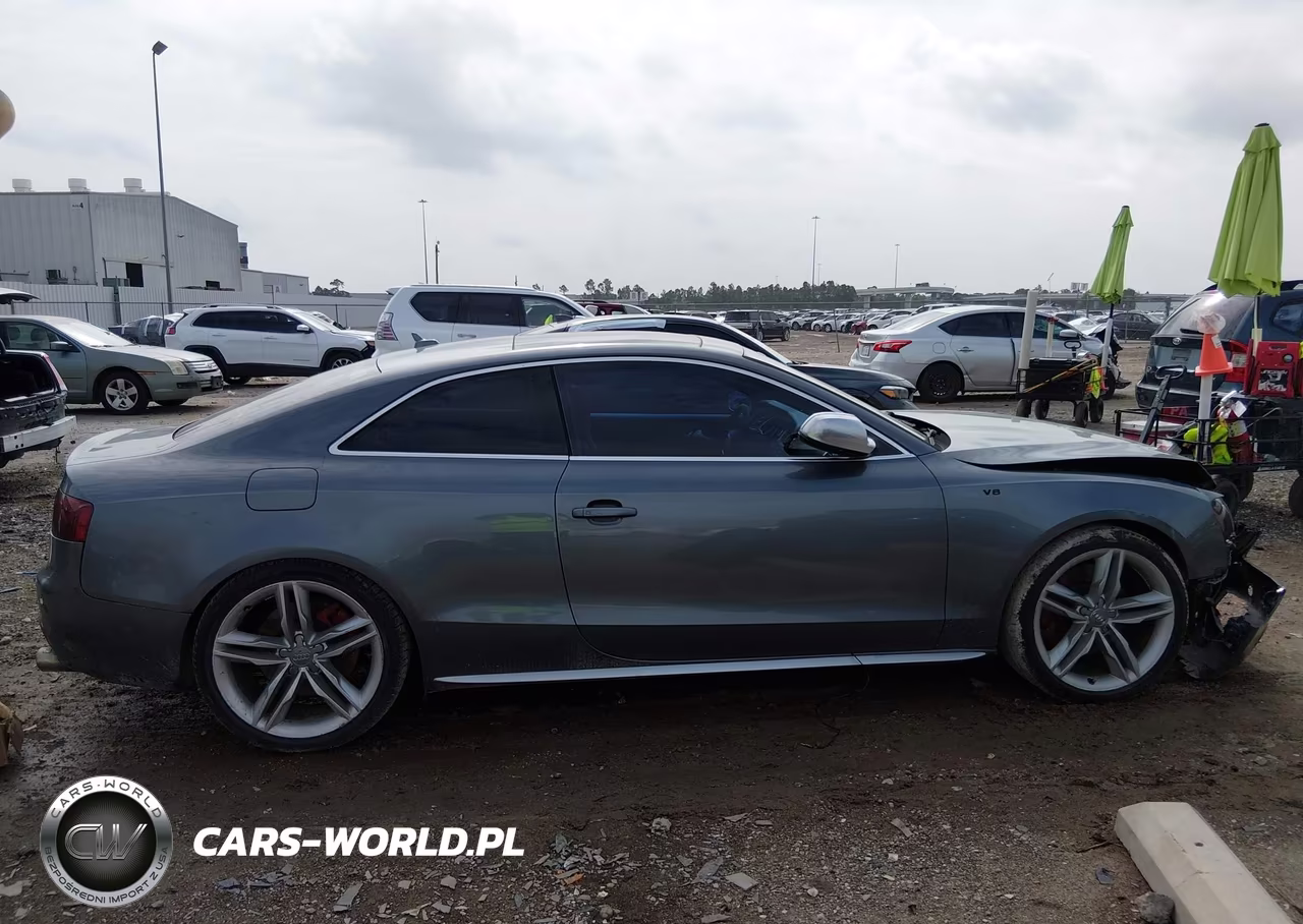 2012 Audi S5 Prestige VIN:WAU3VAFR9CA005719 - 13