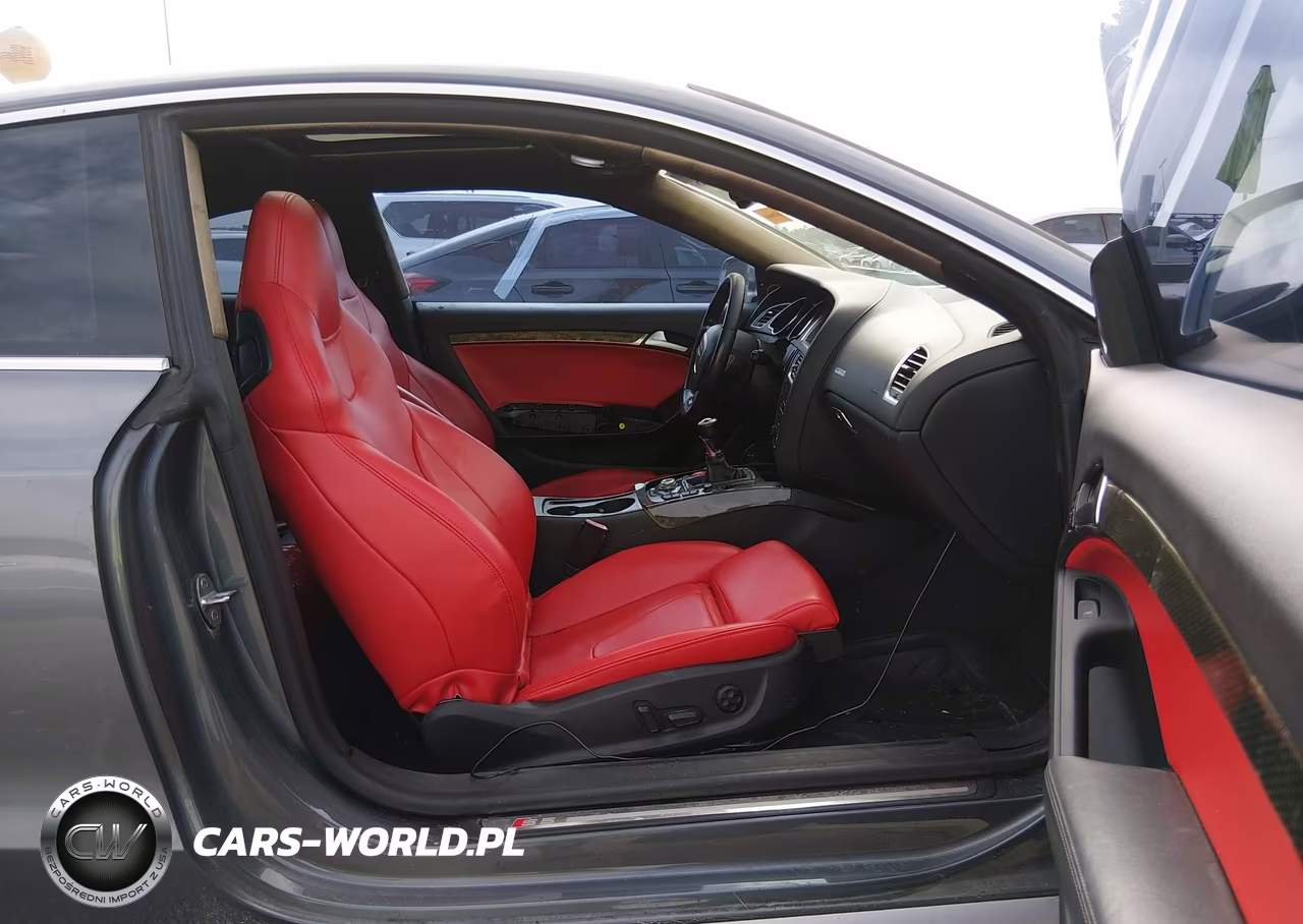 2012 Audi S5 Prestige VIN:WAU3VAFR9CA005719 - 5