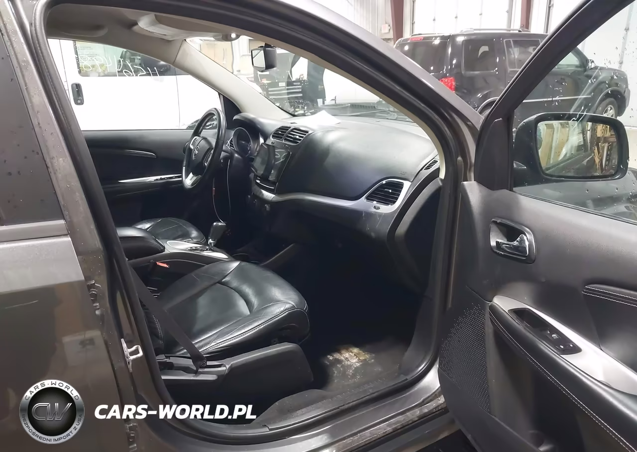 2014 Dodge Journey Limited VIN:3C4PDDDG6ET143613 - 5